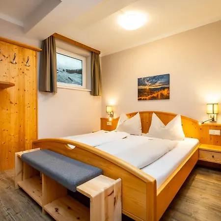 Haus Am Hammerrain 4*