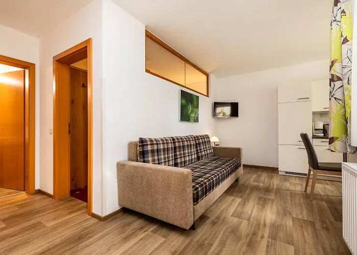 Haus Am Hammerrain 게스트하우스 4*